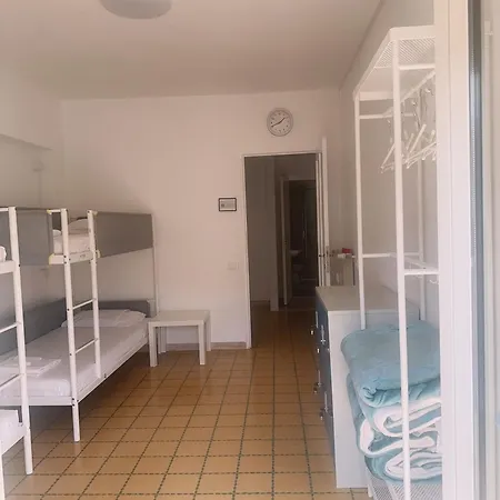 Lisa House Hostel Roma