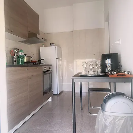Lisa House 호스텔 로마