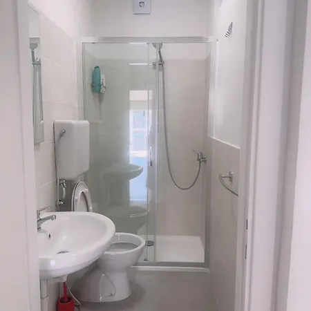 Lisa House Hostel Rzym