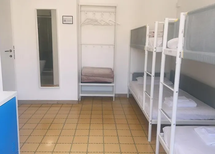 Lisa House Hostal Roma