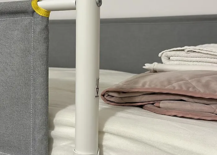 Lisa House Hostal Roma